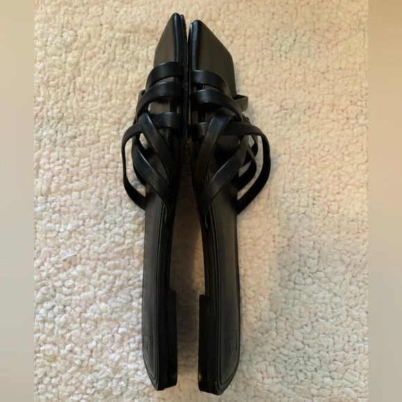 Marc Fisher LTD Varro Black Leather Slides Sandals Flats Size 10 Classic… - Picture 6 of 9